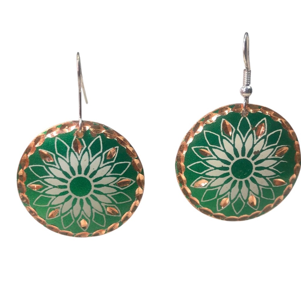 green flower mandala disc metal shield drop earrings boho festival - Picture 2 of 3